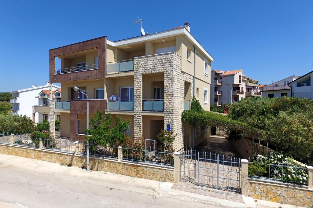 Apartments Superba Brodarica  Kültér fotó