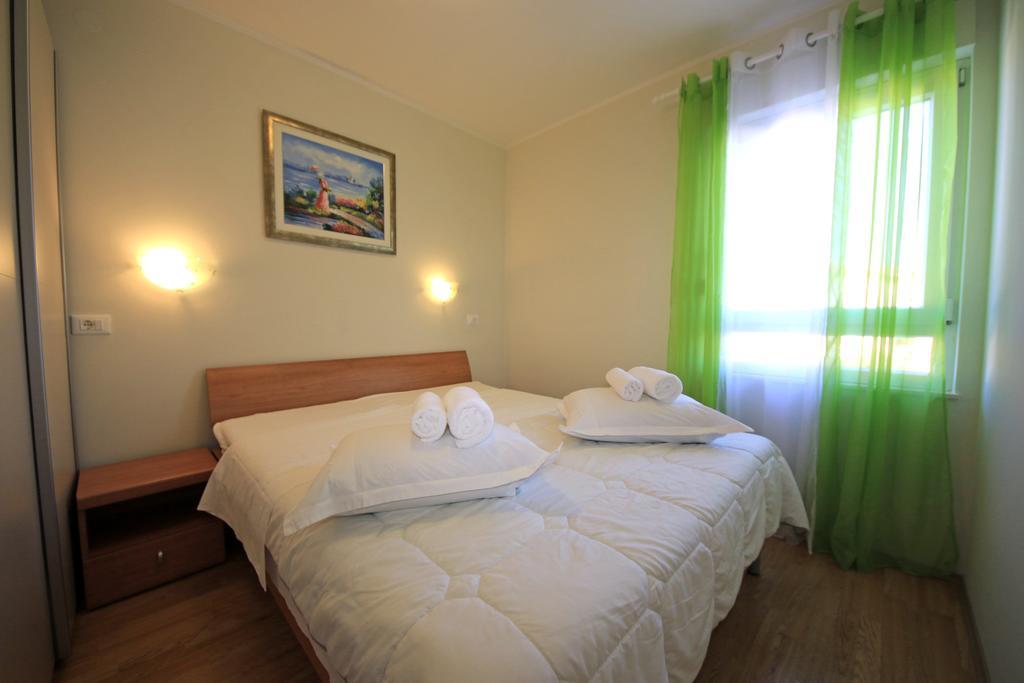 Apartments Superba Brodarica  Kültér fotó